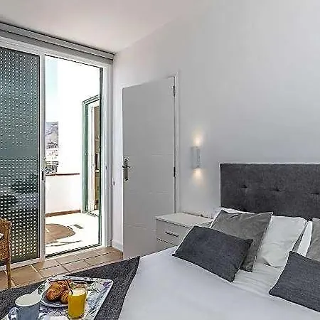 فندق Eden Oceanfront Hideaway